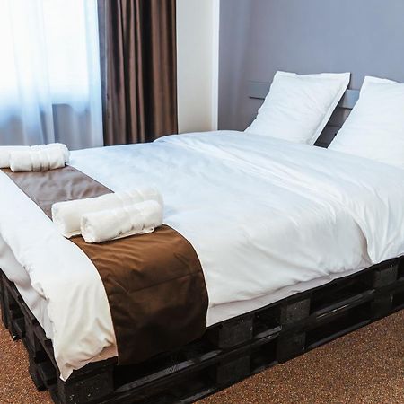 Casa Rosu Hotel Клуж-Напока Екстериор снимка