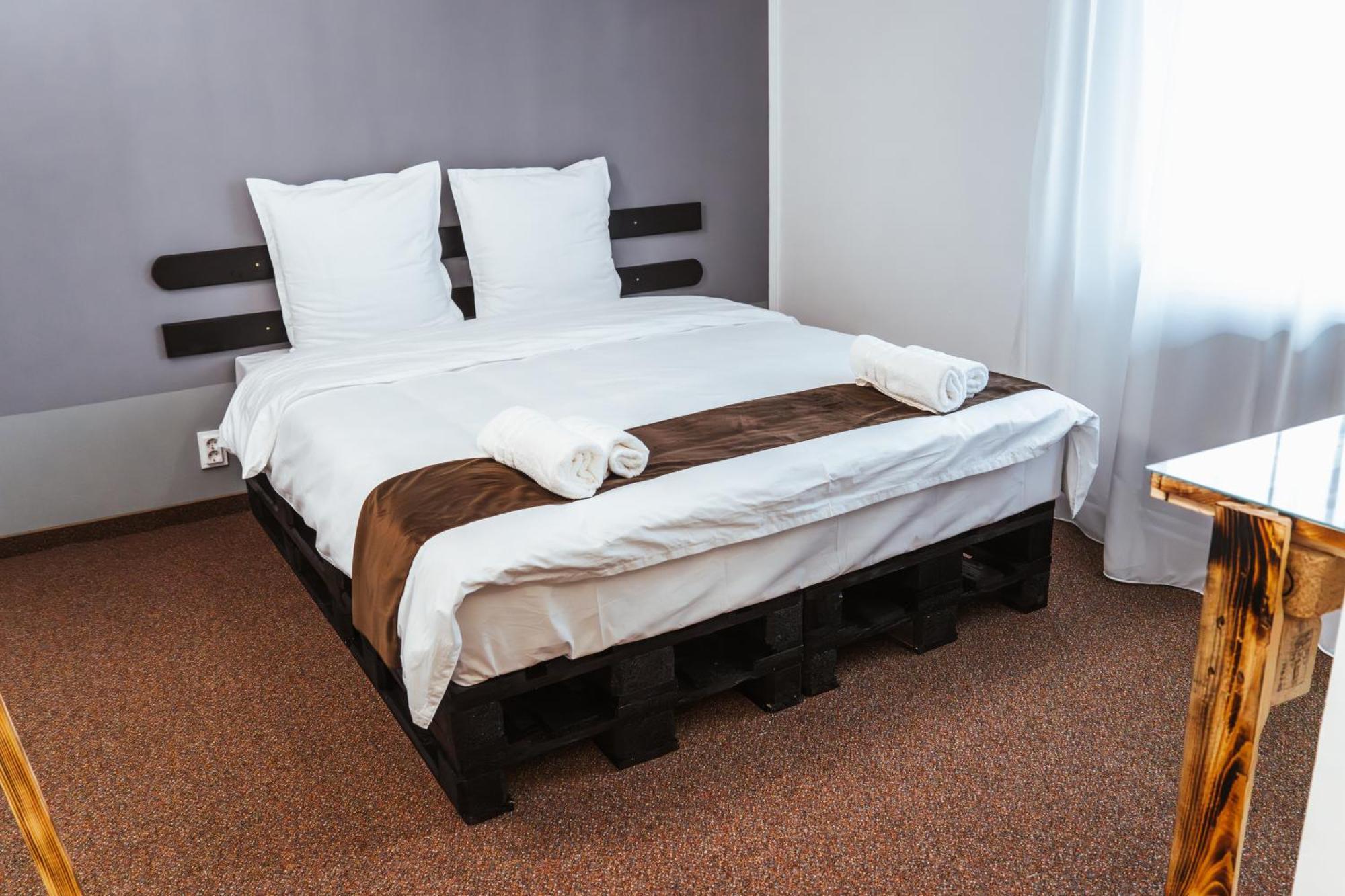 Casa Rosu Hotel Клуж-Напока Екстериор снимка
