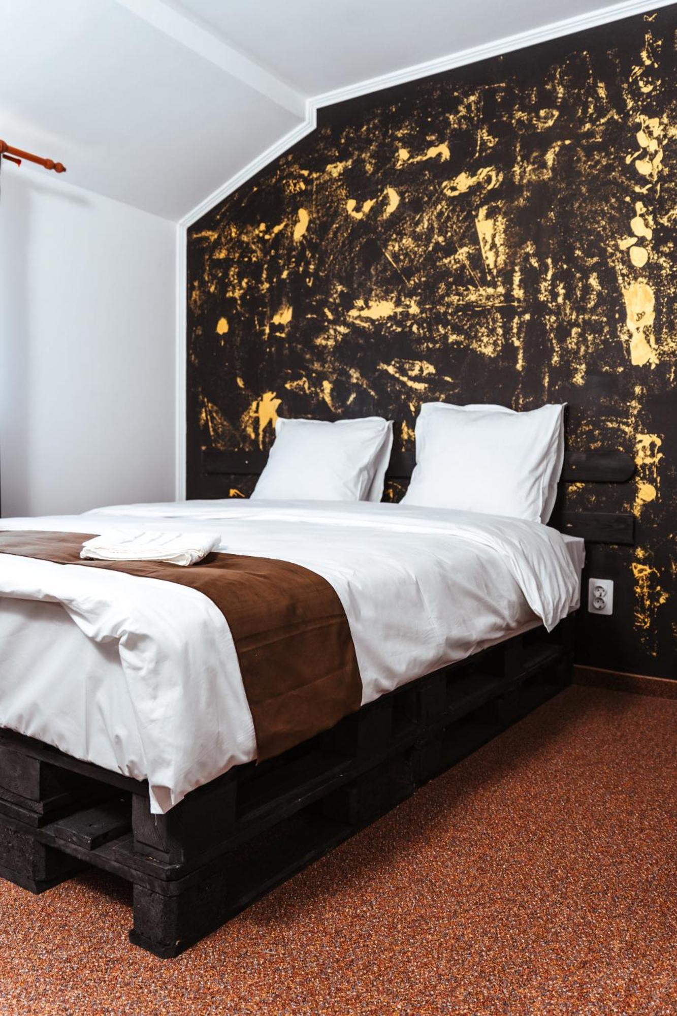 Casa Rosu Hotel Клуж-Напока Екстериор снимка